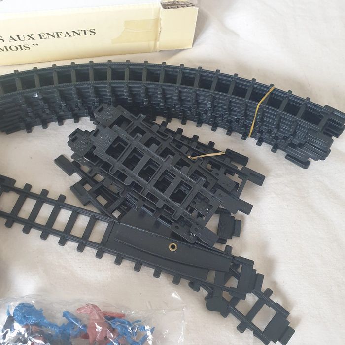 jeu de construction, Train Royal blue 37 pièces dans sa boîte d'origine, neuf - photo numéro 5