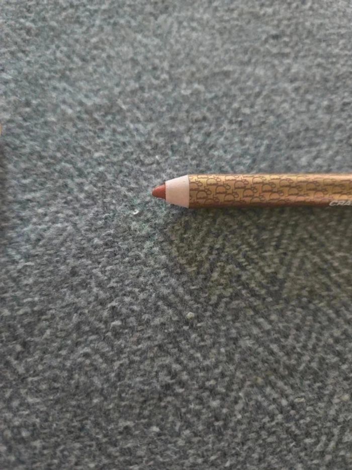 Crayon contour de lèvres dior 233 - photo numéro 5