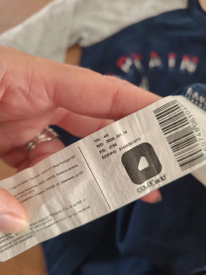 T-shirt manches longues captain america 4 5 ans - photo numéro 2