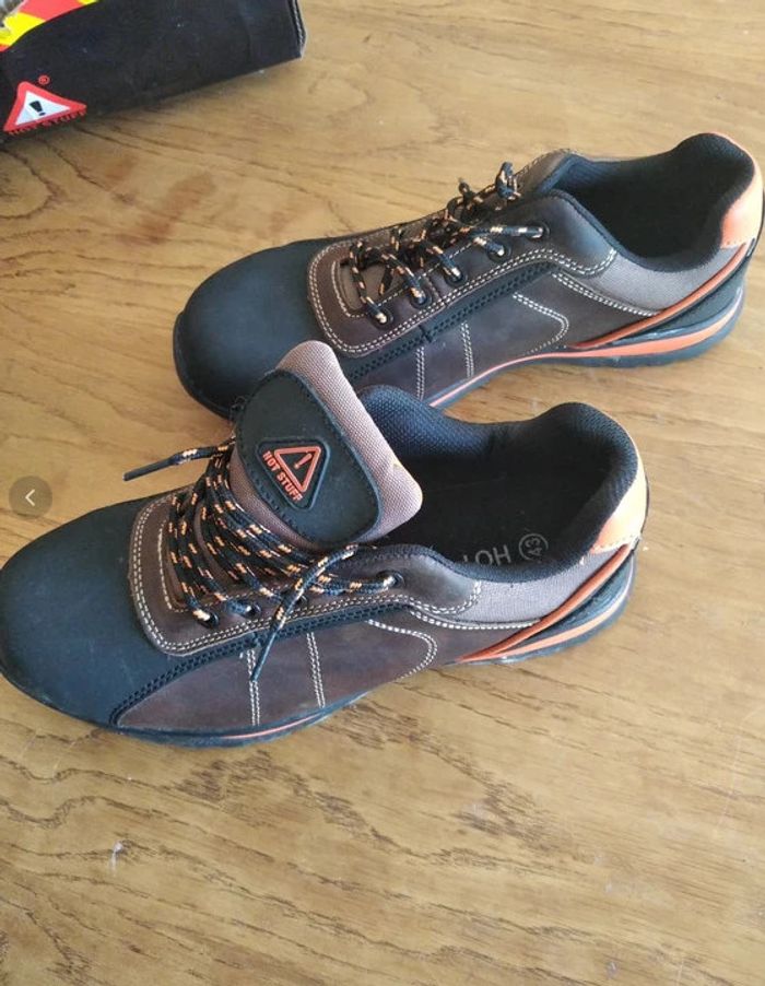 Chaussures de sécurité basse Hot Stuff t 43 - photo numéro 3
