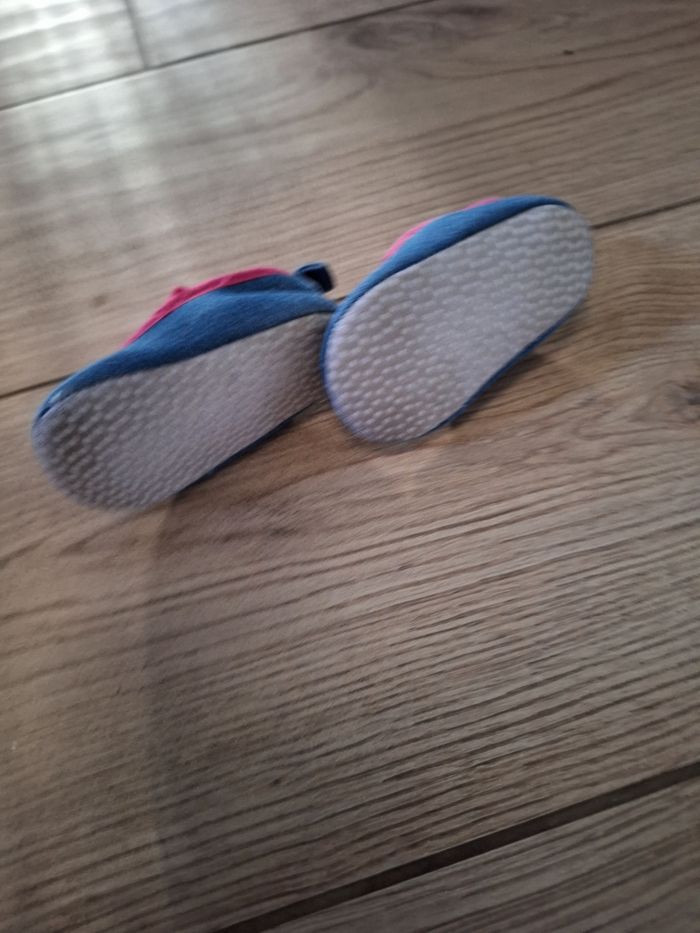Chaussures bébé fille en jean 0/3 mois - photo numéro 2
