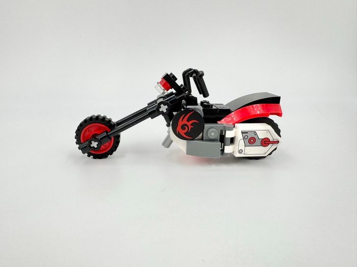Lego Sonic The Hedgehog : La moto et Cuve Cryogénique de Shadow - photo numéro 2