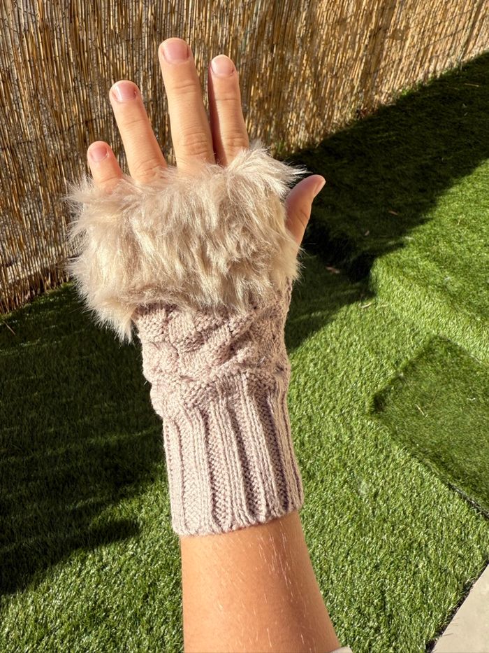 Mitaines neuves beige