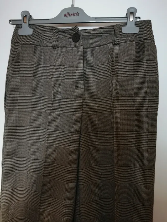 Pantalon Ici et Maintenant Taille 38 neuf