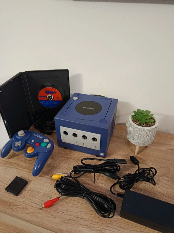 Nintendo GameCube violette manette câble et carte mémoire - photo numéro 12