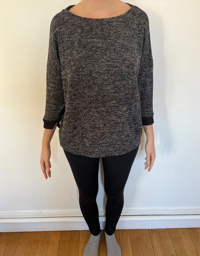 Sweat manches 3/4 Urban Outfitters taille S - photo numéro 4