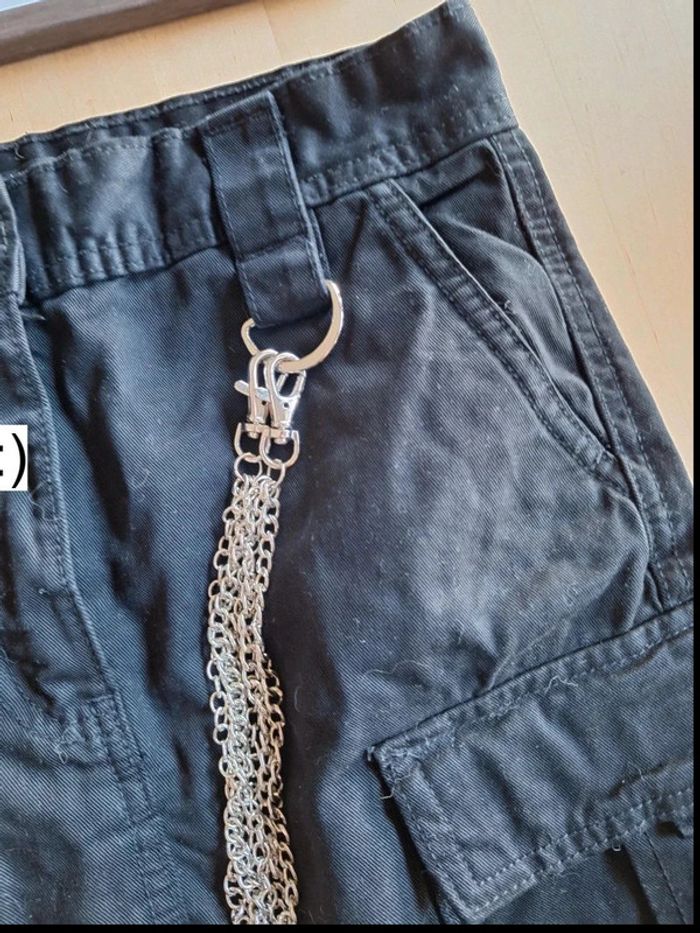 Jupe courte pour Femme taille XS Marque Bershka très bon état - photo numéro 4