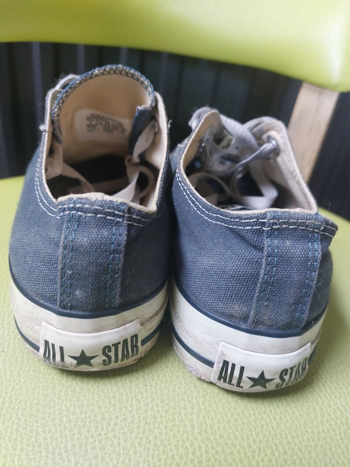 Baskets Converse pointure 39 - photo numéro 2