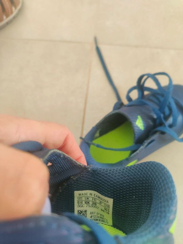 Baskets Crampons de foot pour sol synthétique adidas Nemeziz Messi 19.4 TF pointure 28 - photo numéro 5