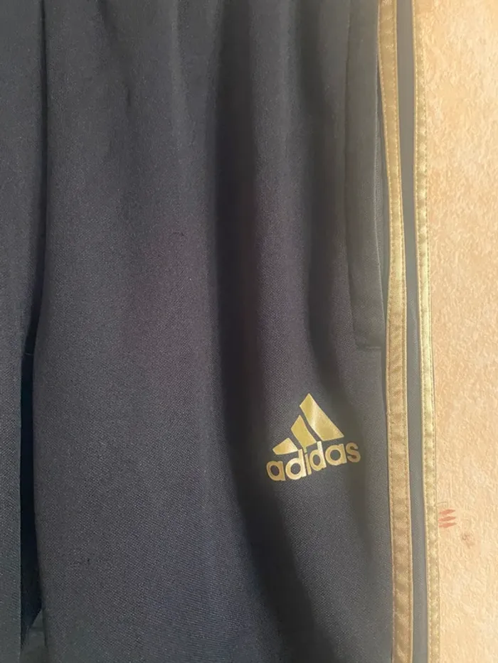 Pantalon Adidas Real Madrid – Homme Taille M – Style sportif pour la rentrée - photo numéro 4