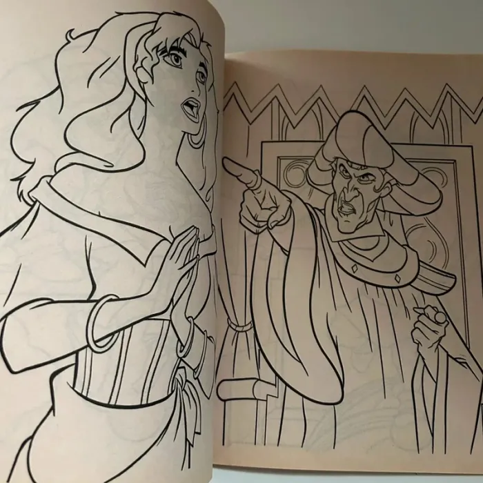 Carnet coloriage Disney le bossu de Notre-Dame - photo numéro 7