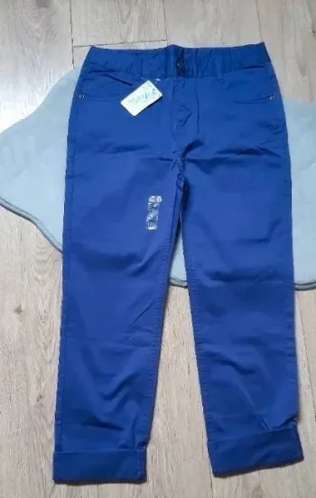 Pantalon "Lisa rose" violet 12 ans neuf avec étiquette