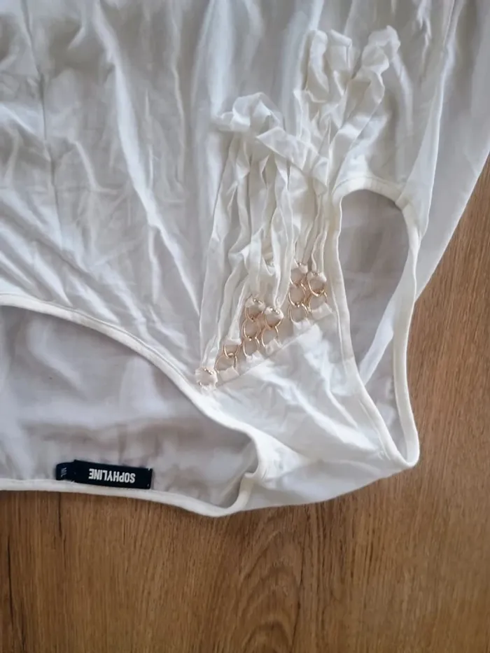 haut blanc à frange taille M/L - photo numéro 5