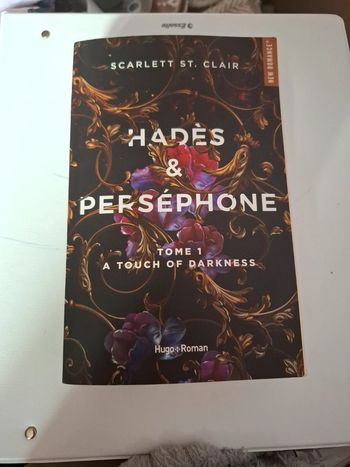 Hadès et perséphone. Tome 1. A touch of darkness