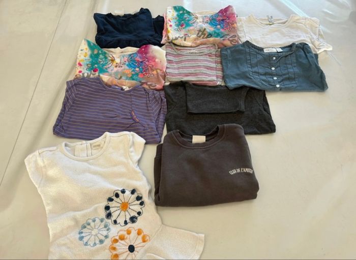 Lot vêtements 24mois - photo numéro 8