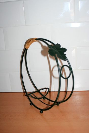 Porte bouteille en fer vert