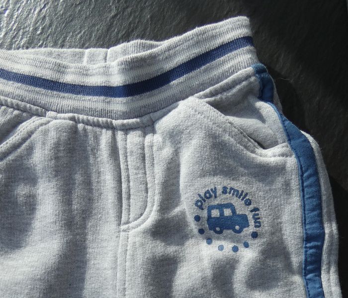 Lot de 2 joggings garçon 12 mois (74 cm) - photo numéro 3