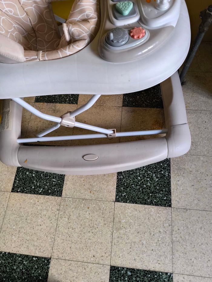 Trotteur fille - photo numéro 4