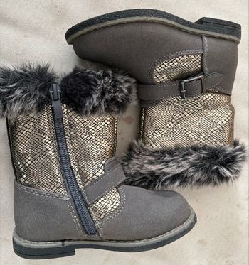 Bottines chaudes taille 24