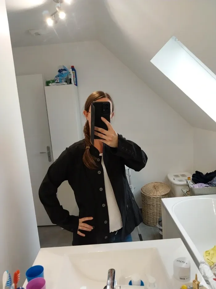 Veste noire t44 Emma pernelle - photo numéro 2