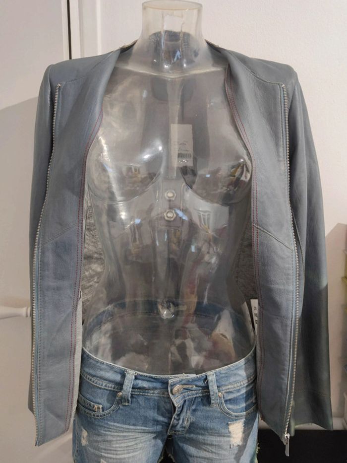 Veste cintrée / blazer / perfecto /spencer cuir  gris bleuté deercraft t 38 - photo numéro 2