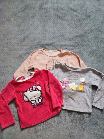 3 haut de pyjama 2 ans