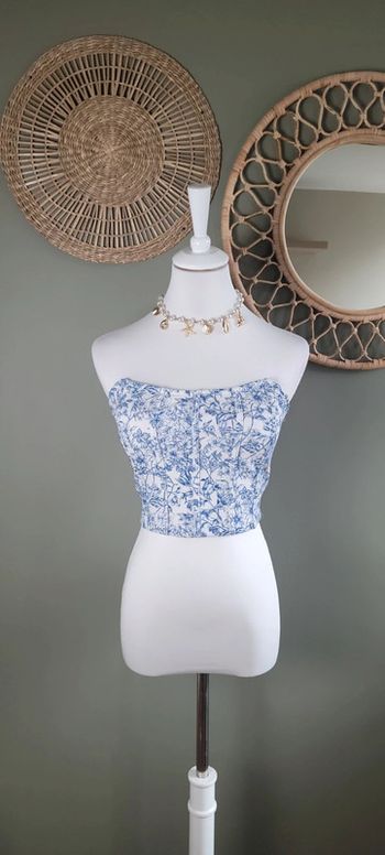 Joli crop top bustier Taille S Parfait état