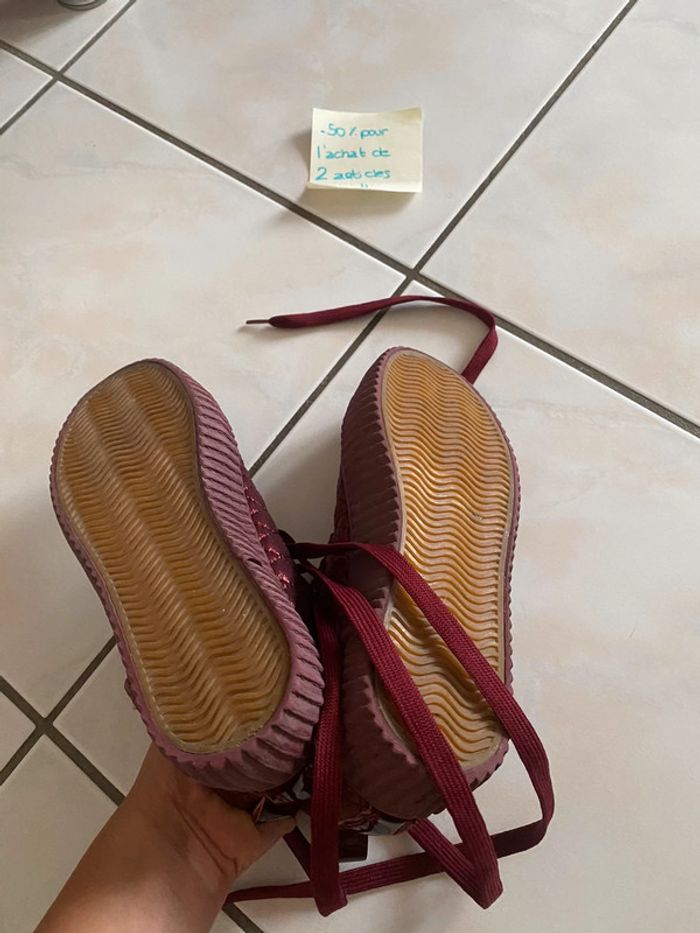 Baskets taille 35 - photo numéro 2