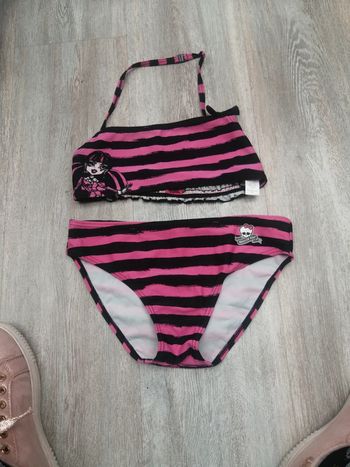 Maillot de bain 2 pièces taille 12/13A