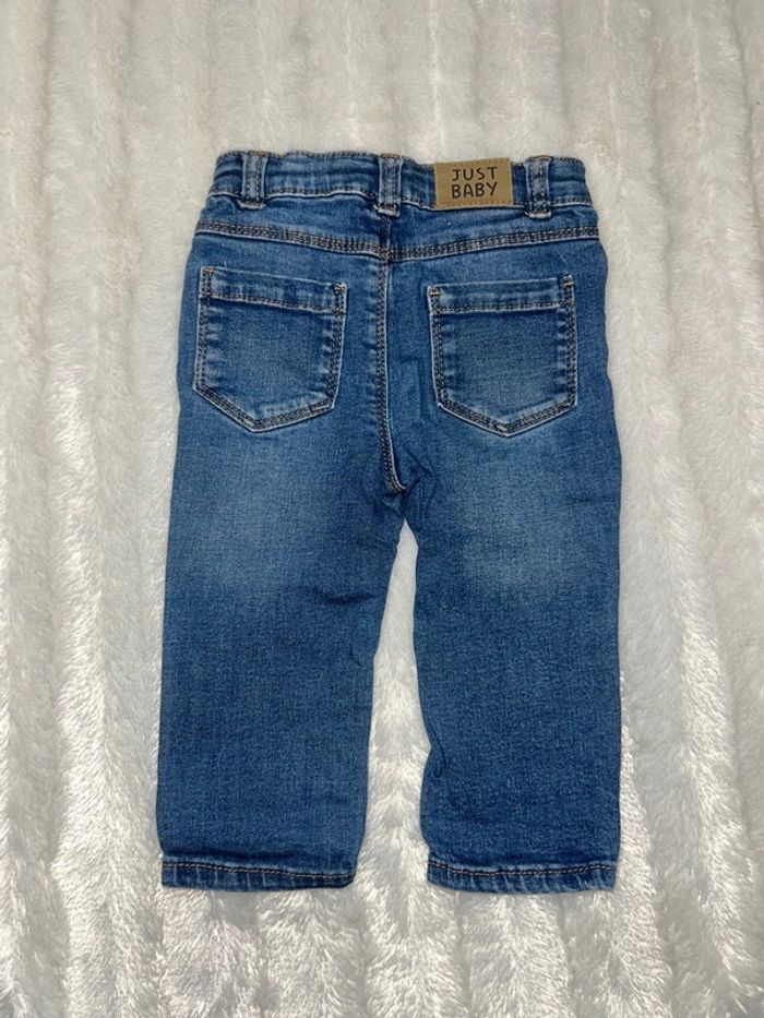 Jean bleu - photo numéro 3