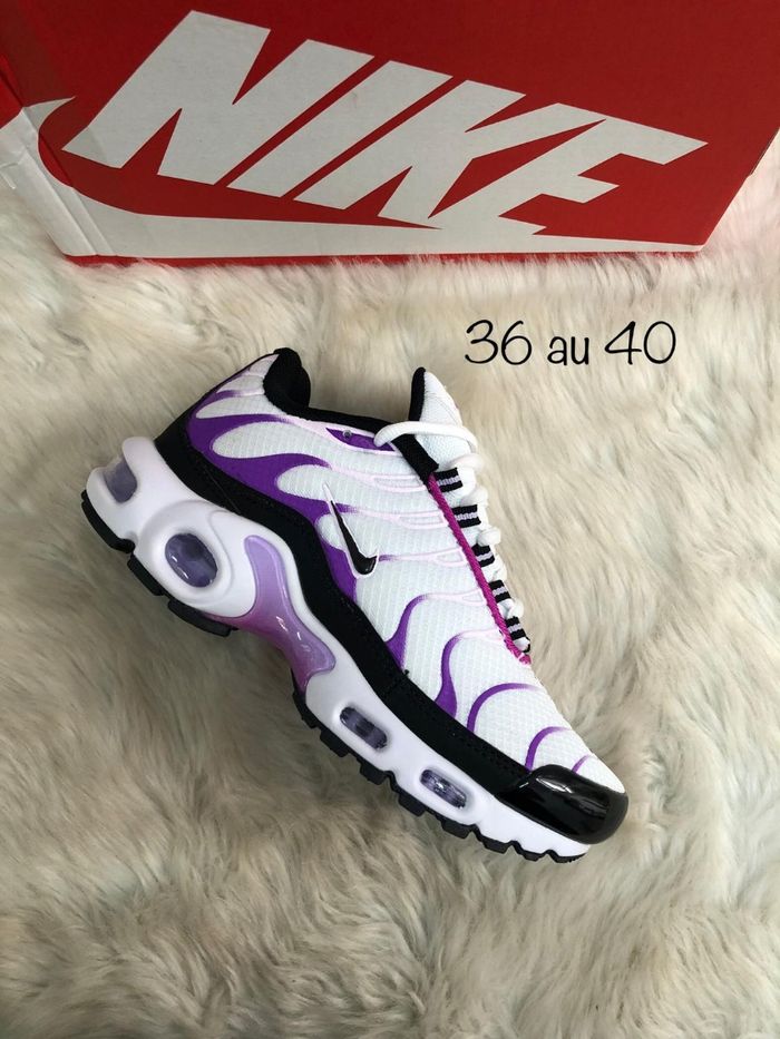 Tn violet 36 et bleu ciel 34