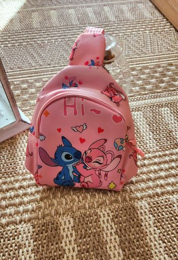 Petit sac à dos bandoulière rose Stitch Angel