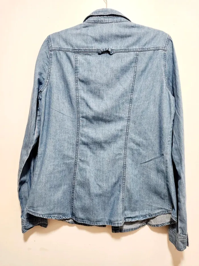 Chemise en jean Taille 42 - photo numéro 2