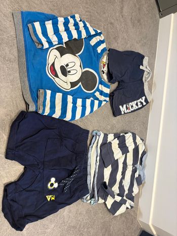 Lot vêtements 2 ans 