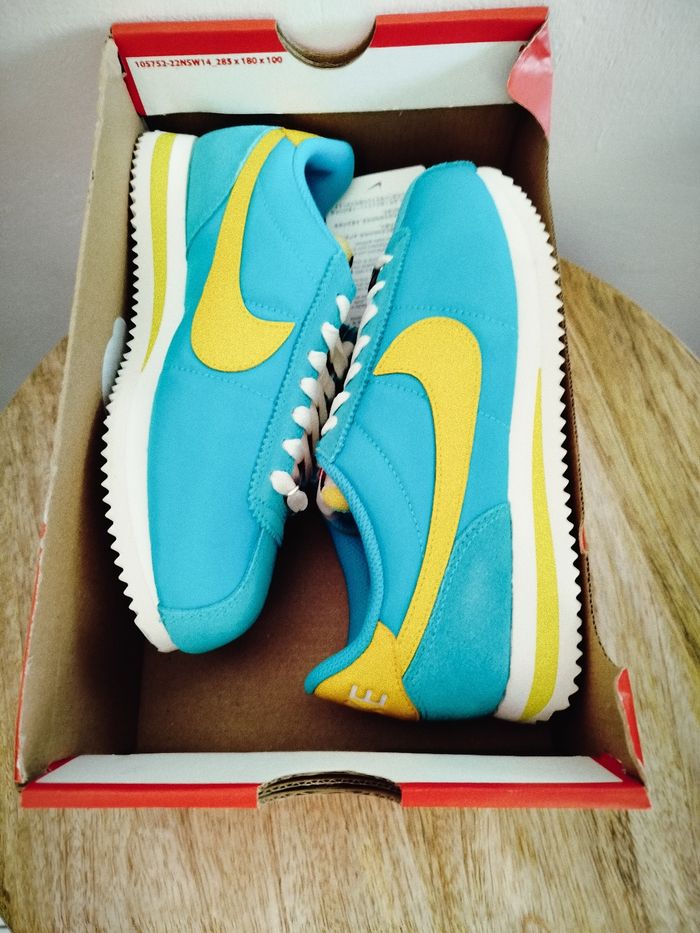 Baskets nike T 36.5 - photo numéro 6