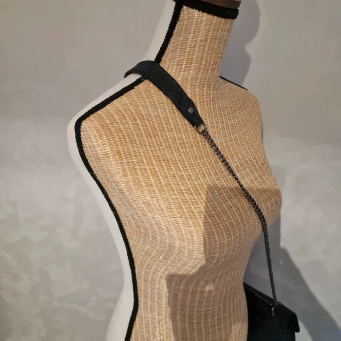Sac bleu nuit aspect croco en cuir italien - photo numéro 6