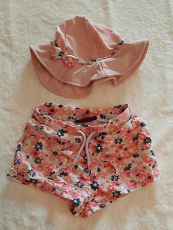 Short de bain avec chapeau assortie