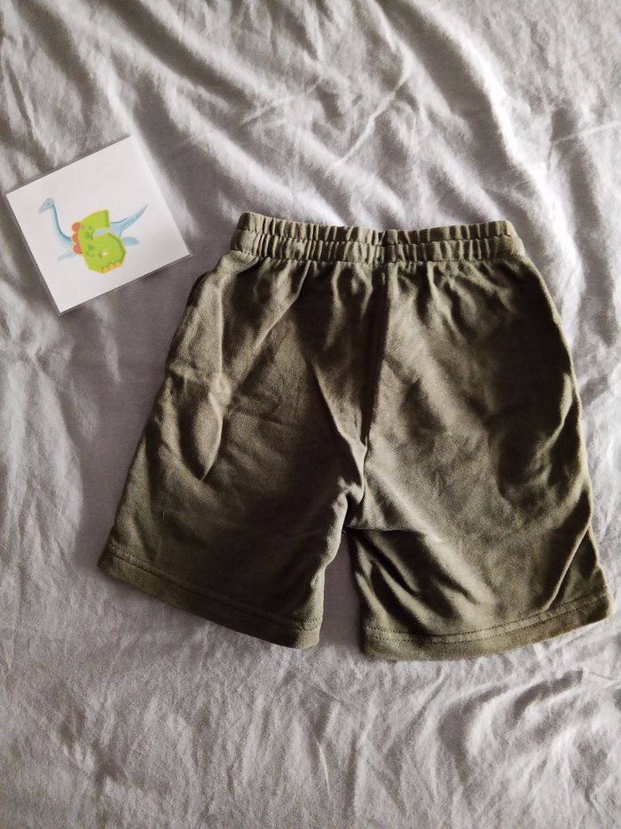 Short Kaki 6 ans - photo numéro 2