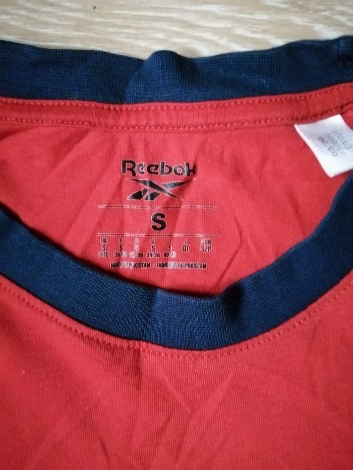 T-shirt taille S - photo numéro 3