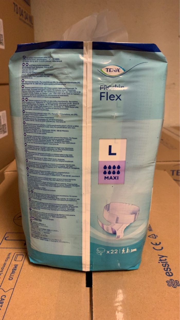 Tena ProSkin Flex Maxi L – 22 couches – Neuf sous blister - photo numéro 2