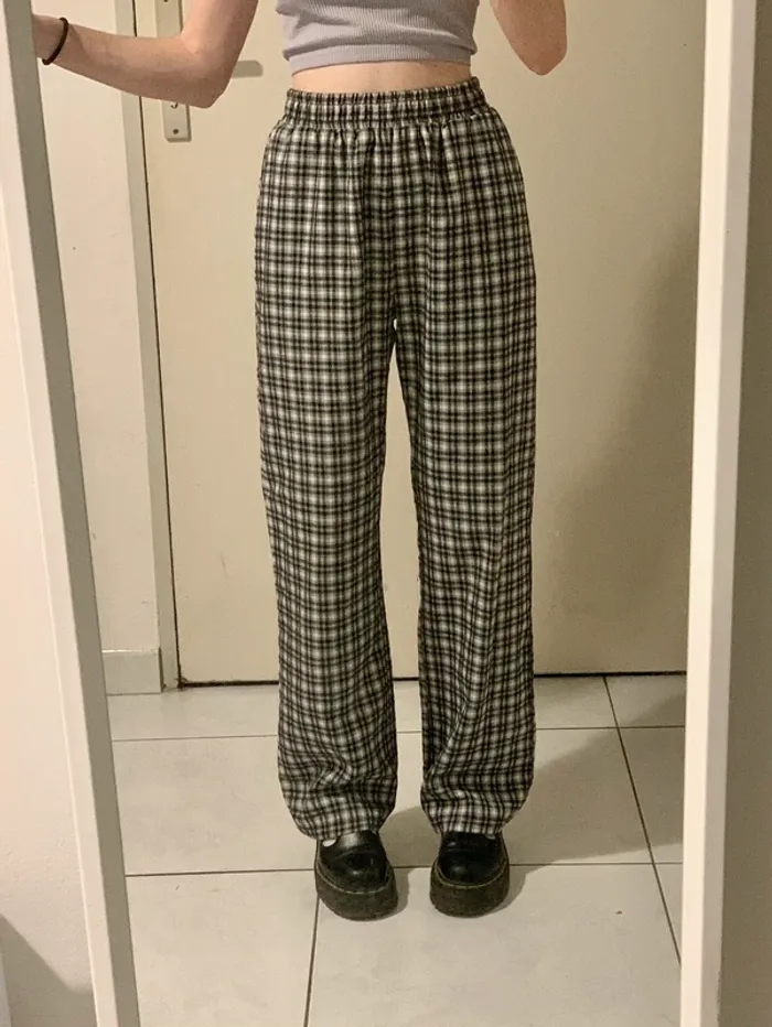 Pantalon large à carreaux
