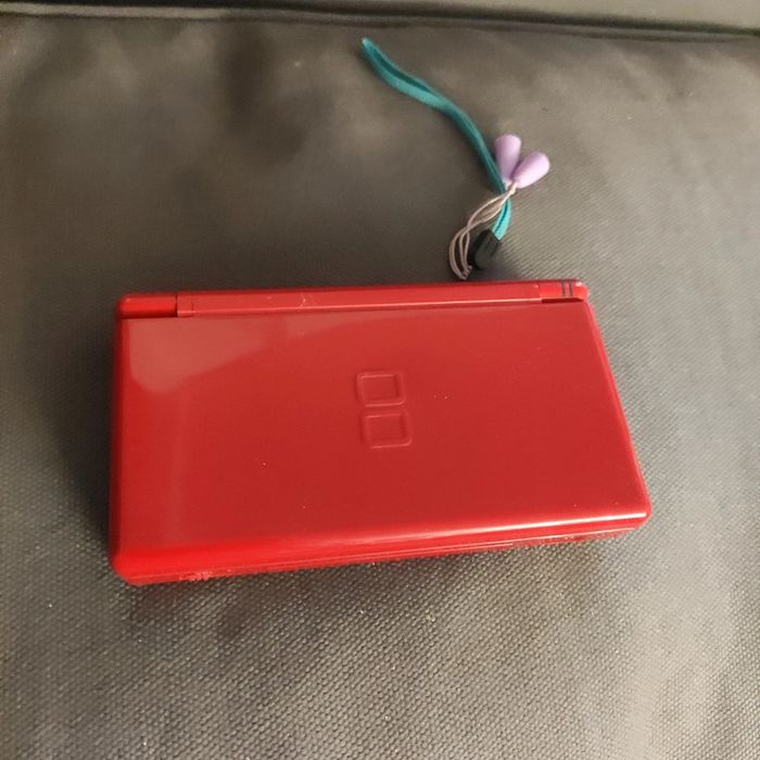 Nintendo ds lite rouge en boite - photo numéro 7