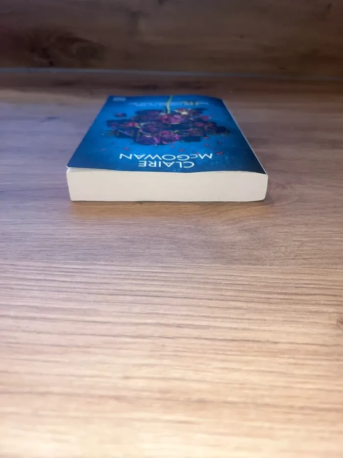 Livre Personne ne doit savoir - photo numéro 2