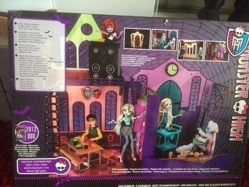 Lycée monster high