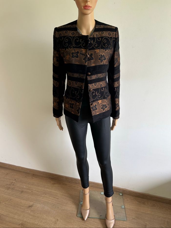 Veste noire et bronze Un Jour Ailleurs taille française 38 TBE - photo numéro 3