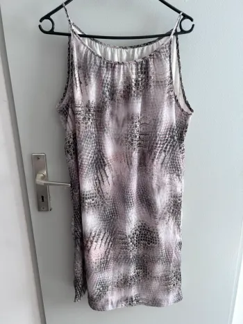 Robe bretelles