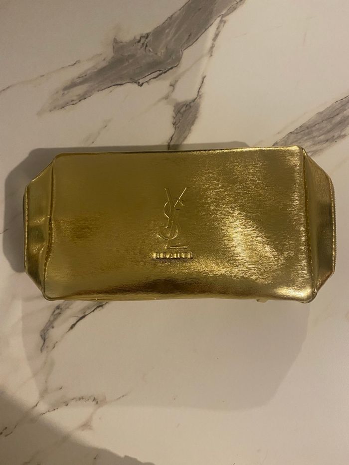 Trousse de toilette YSL