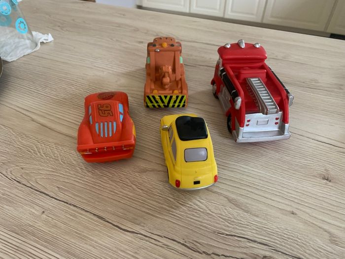 Cars Disney 4 voitures 10/12 cm - photo numéro 3
