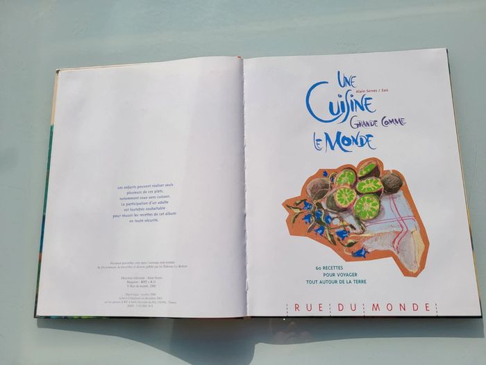 Superbe livre très grand format : Une Cuisine grande comme le monde, Rue du monde (69) - photo numéro 4