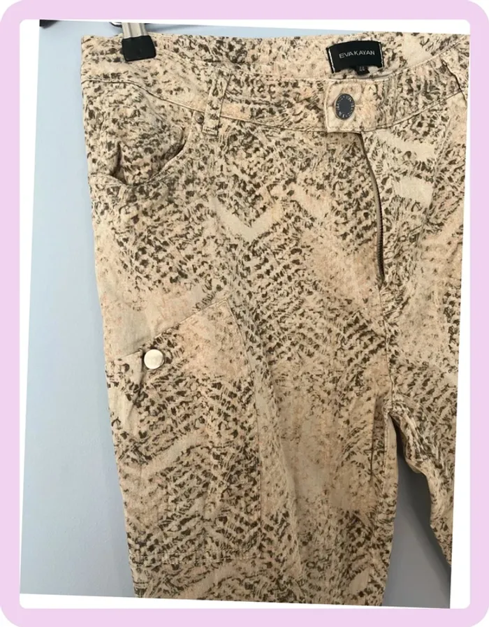 Pantalon fluide imprimé effet peau d'animal – Eva Kayan 🐆 - photo numéro 3